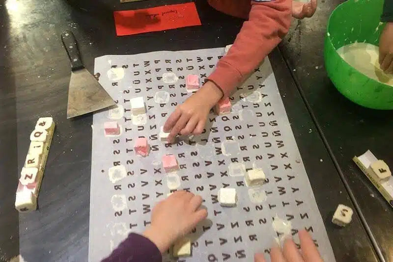 VALE DE TALLER DE CHOCOLATE CREATIVO INFANTIL